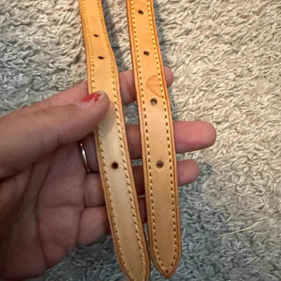 Louis Vuitton bucket bag strap B43 - Picture 5 of 6